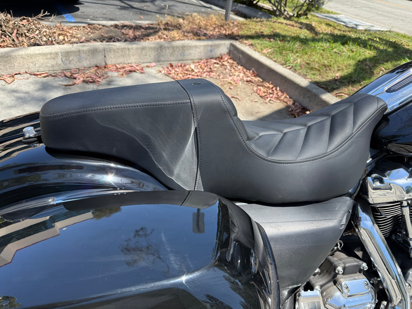 Zero Hour Chevron Step-Up Touring Seat 2008-2024