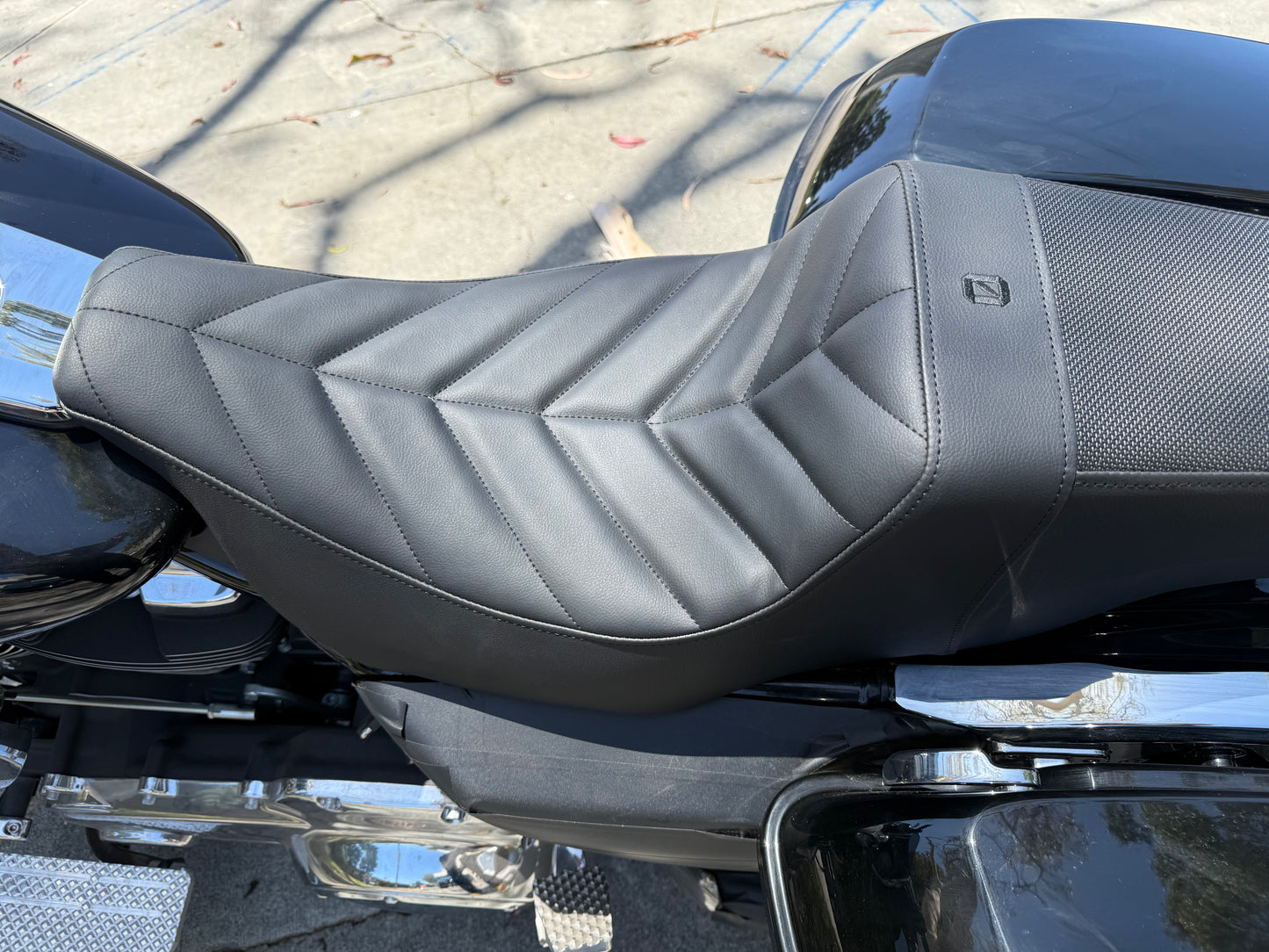 Zero Hour Chevron Step-Up Touring Seat 2008-2024